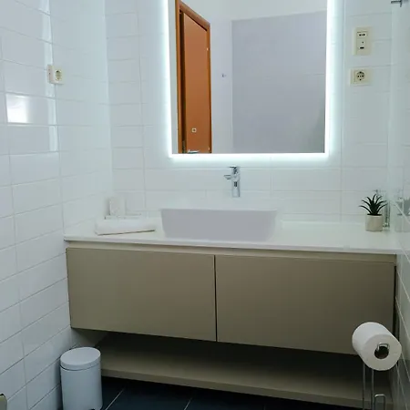 Luxury Judita Brand New Redecorated 2024 아파트 *